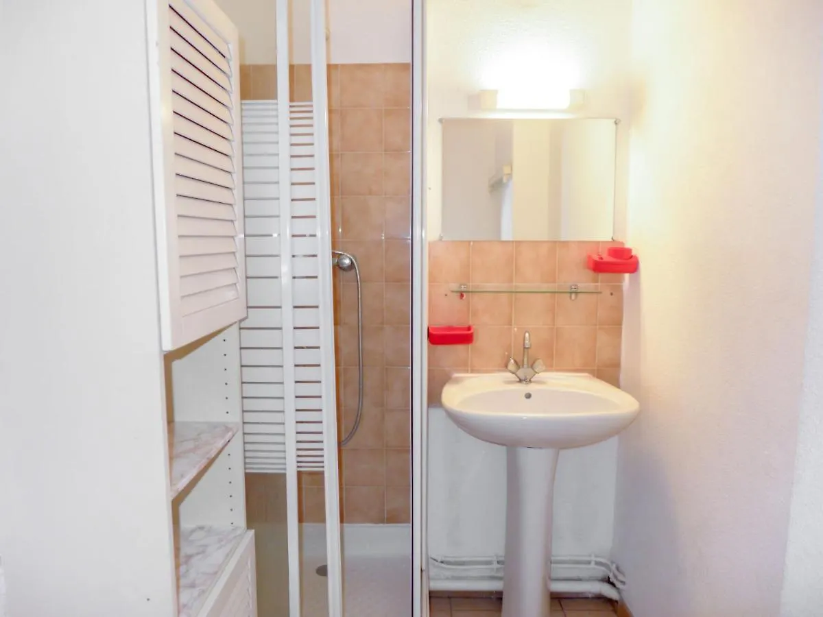 Apartment Le Grand Large By Interhome Six-Fours-les-Plages 0*,  França