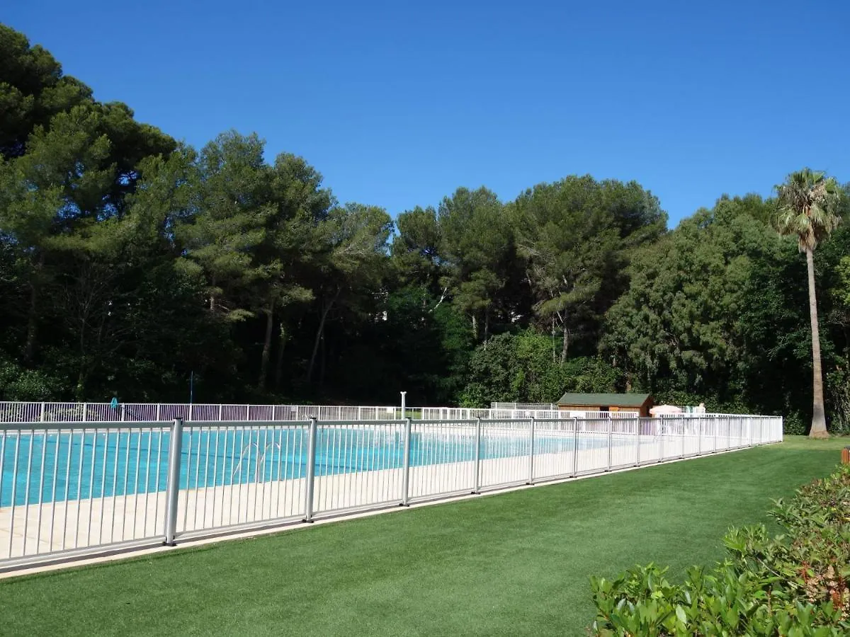 Apartment Le Grand Large By Interhome Six-Fours-les-Plages